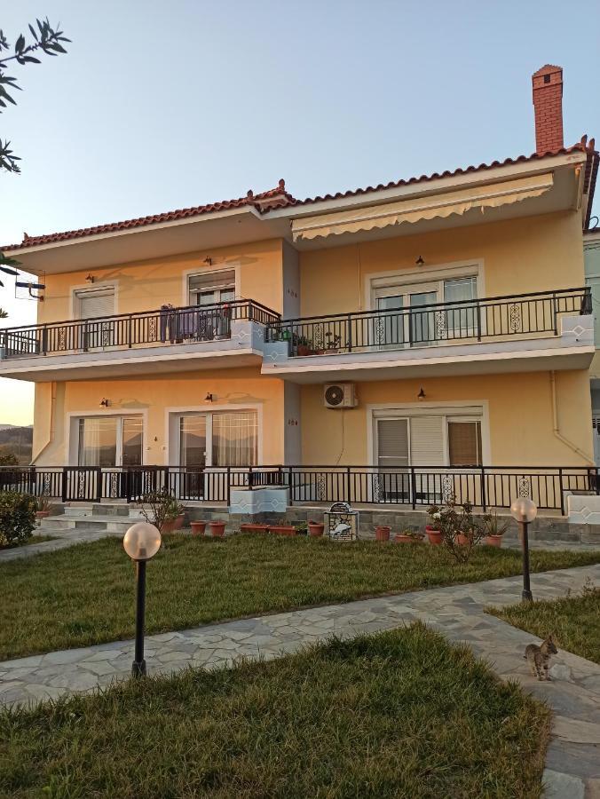 Irini'S Appartment Nea Koutali Экстерьер фото